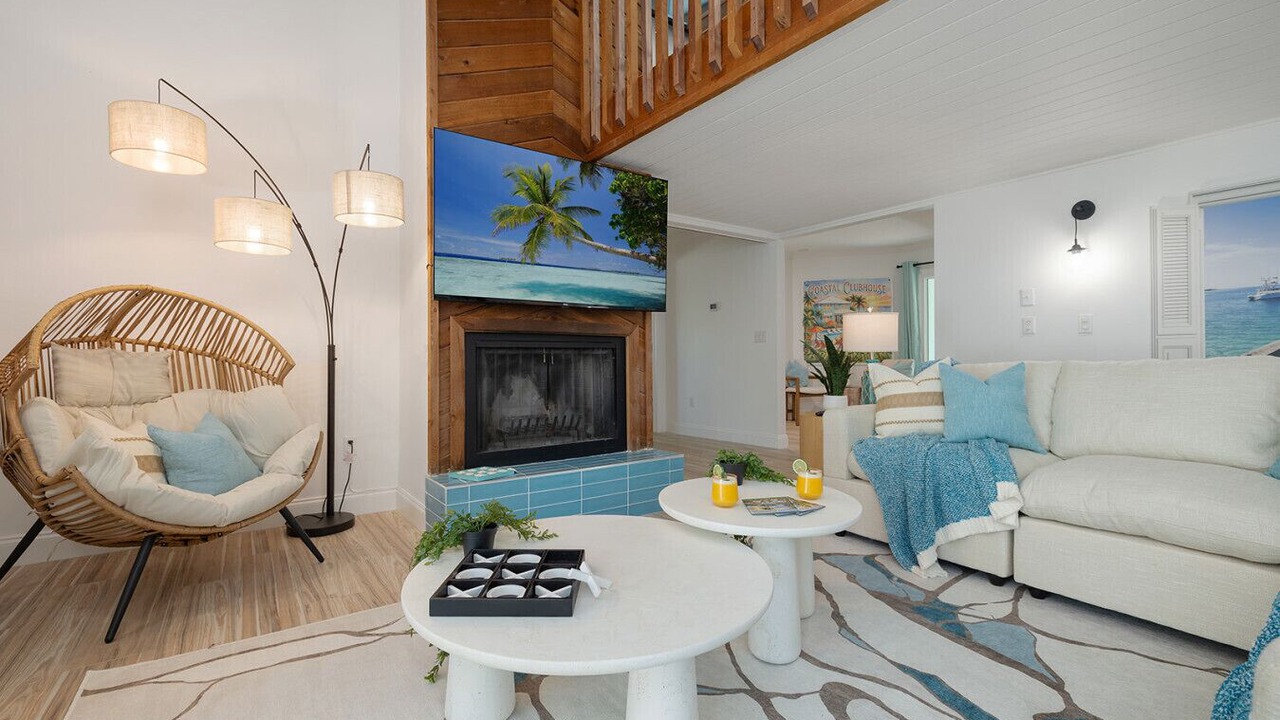 Photo of Livingroom in Trailer Estates