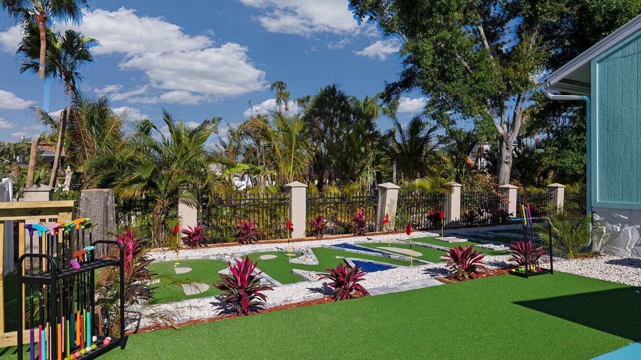 Photo of Outdoor in Trailer Estates