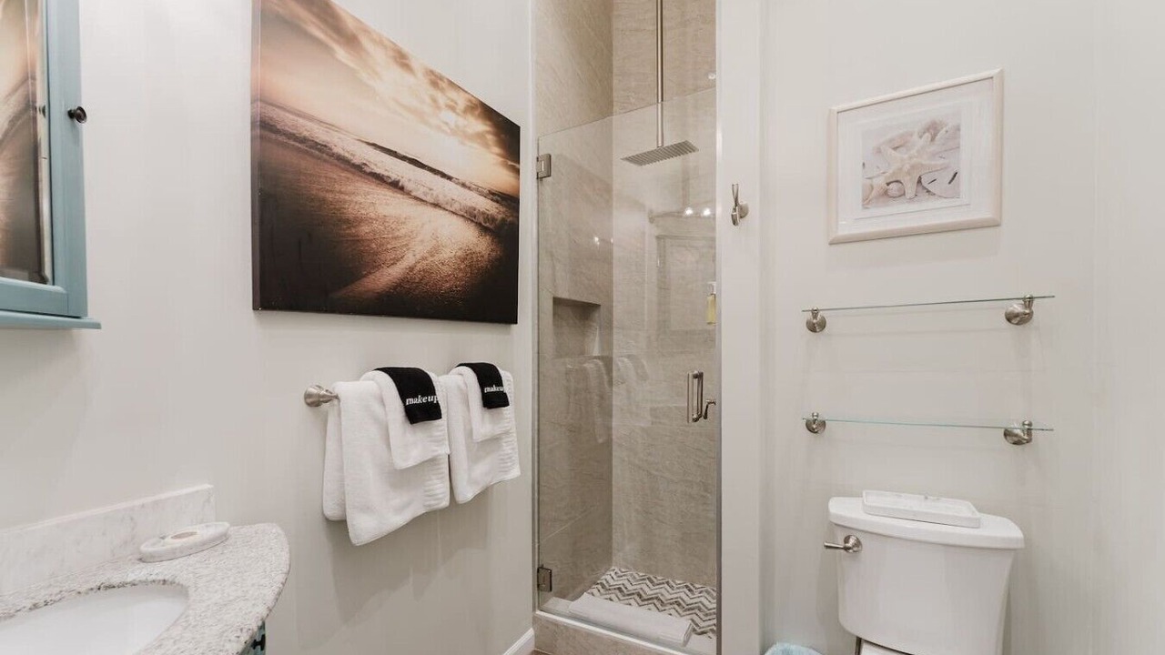 Photo of Bathroom in Grandview Heights