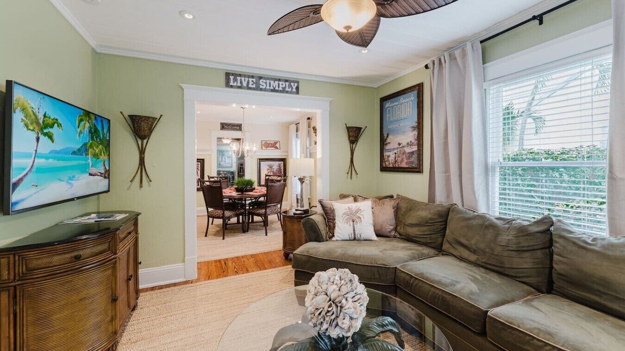 Photo of Livingroom in Grandview Heights