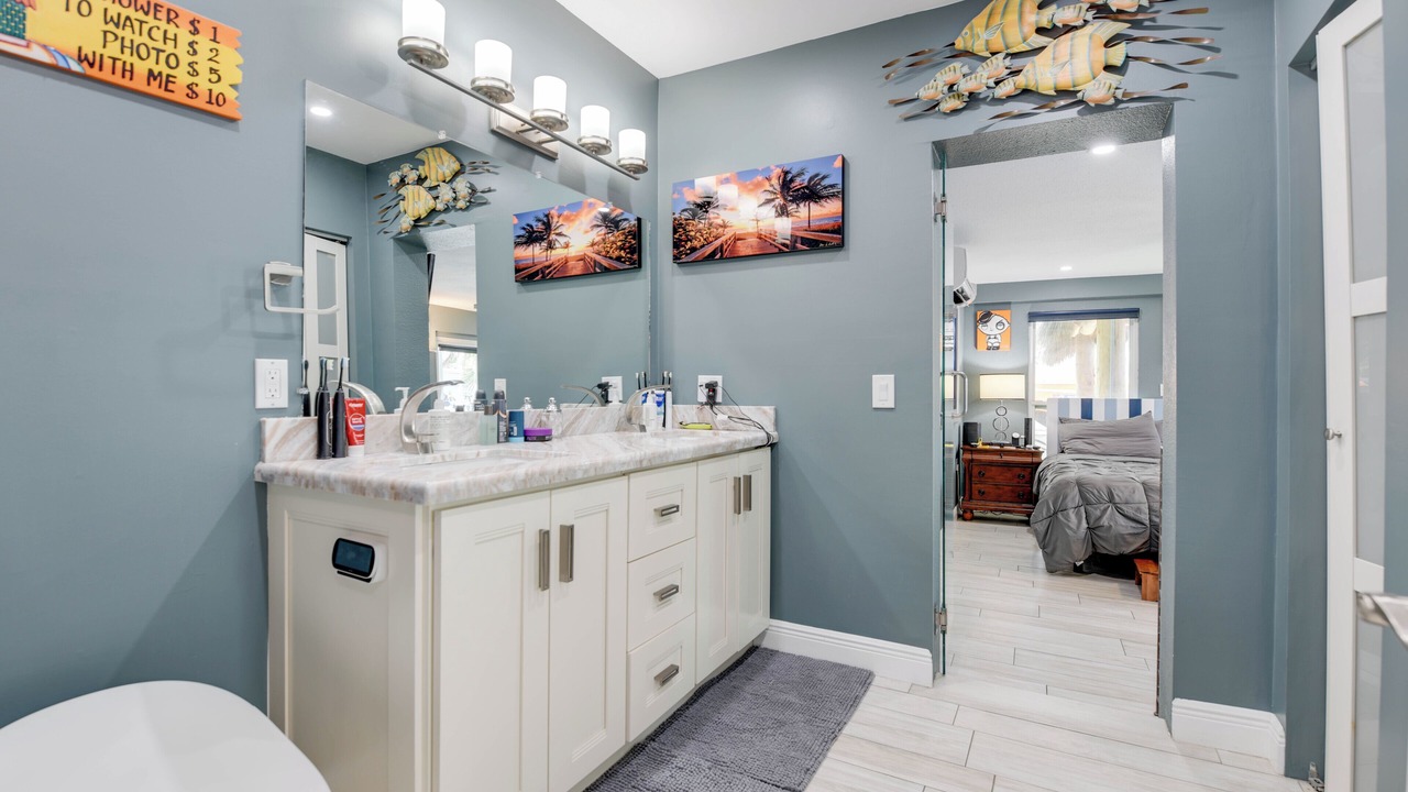 Photo of Bathroom in New Town