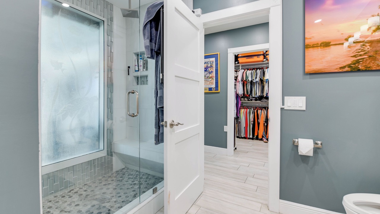 Photo of Bathroom in New Town