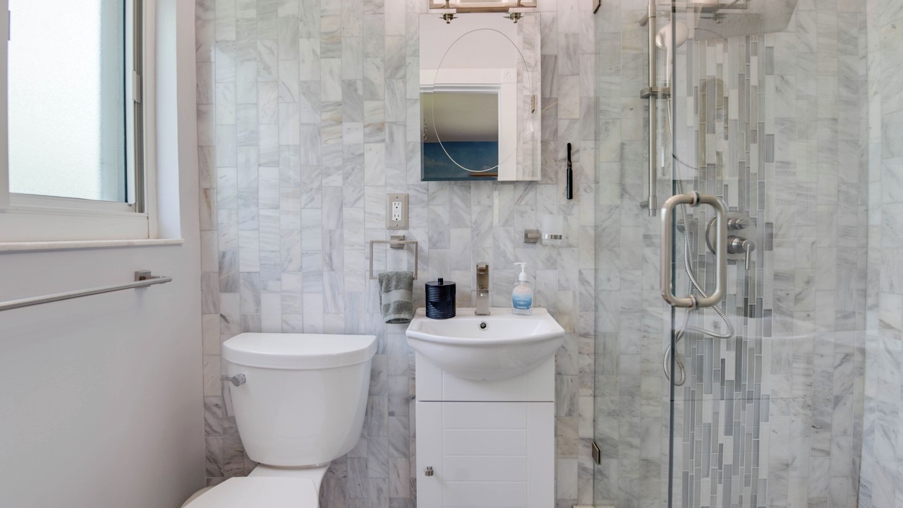 Photo of Bathroom in New Town