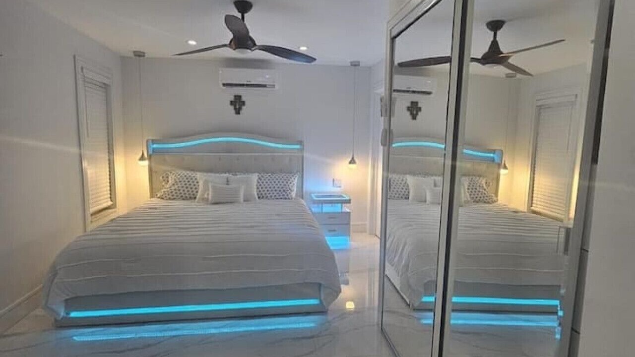 Photo of Bedroom in Sunrise