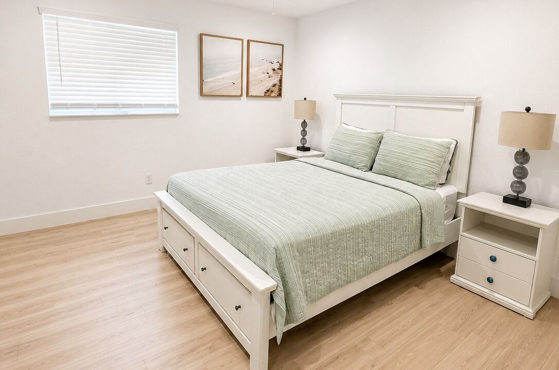 Photo of Bedroom in Oakes Estates
