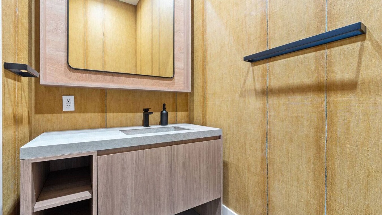 Photo of Bathroom in Northeast Miami