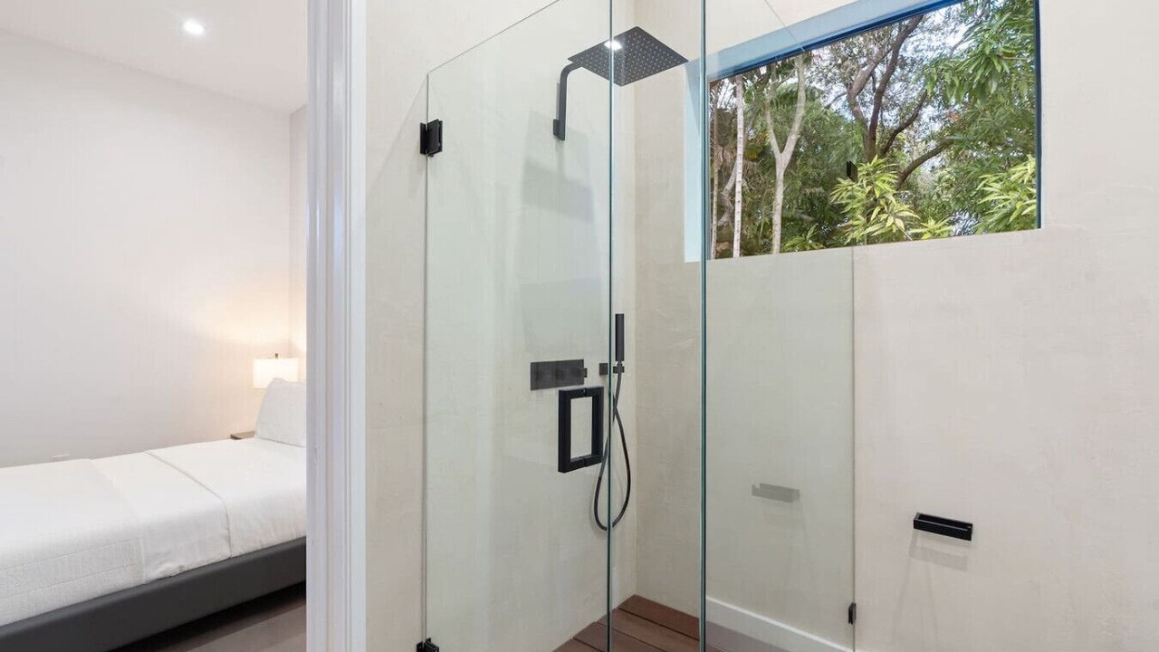 Photo of Bathroom in Northeast Miami