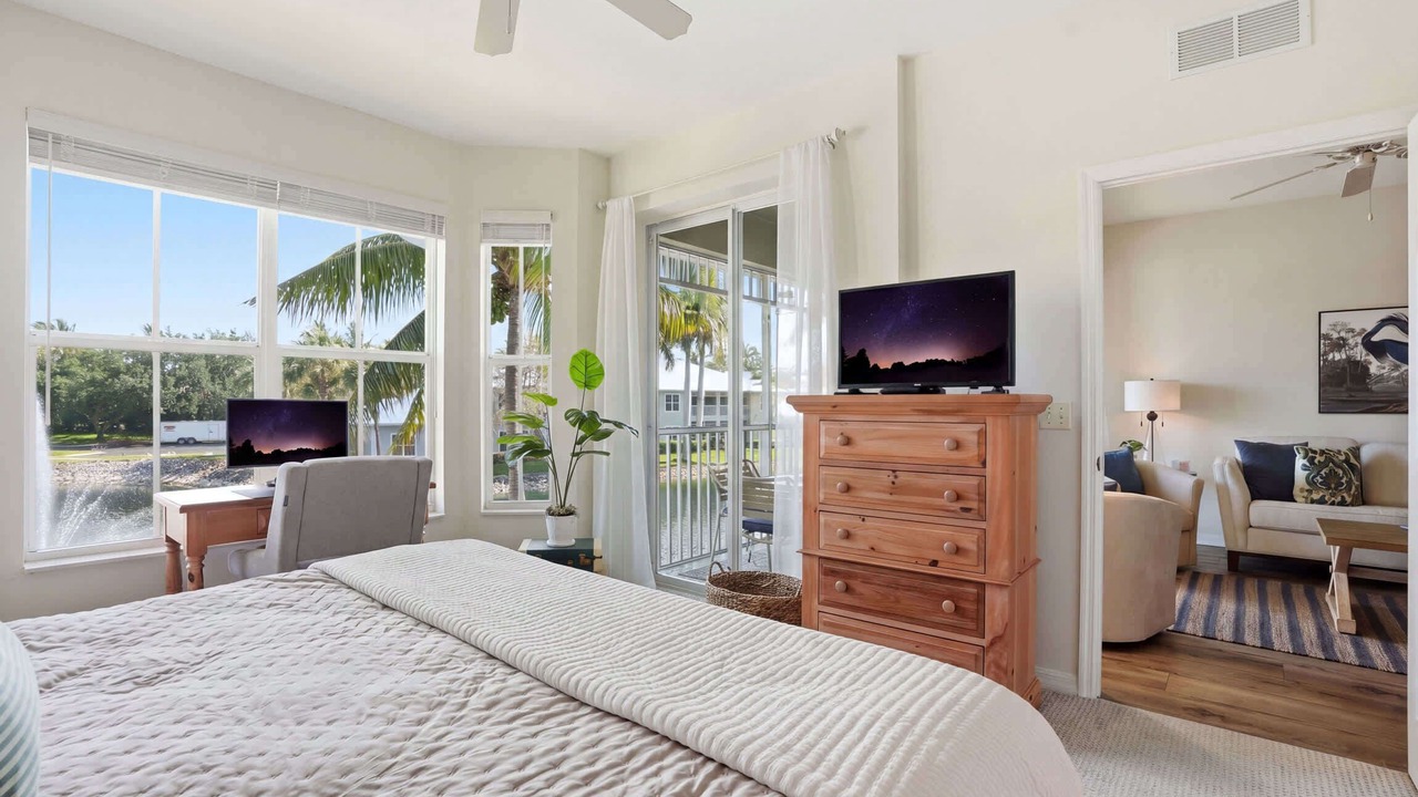 Photo of Bedroom in Naples