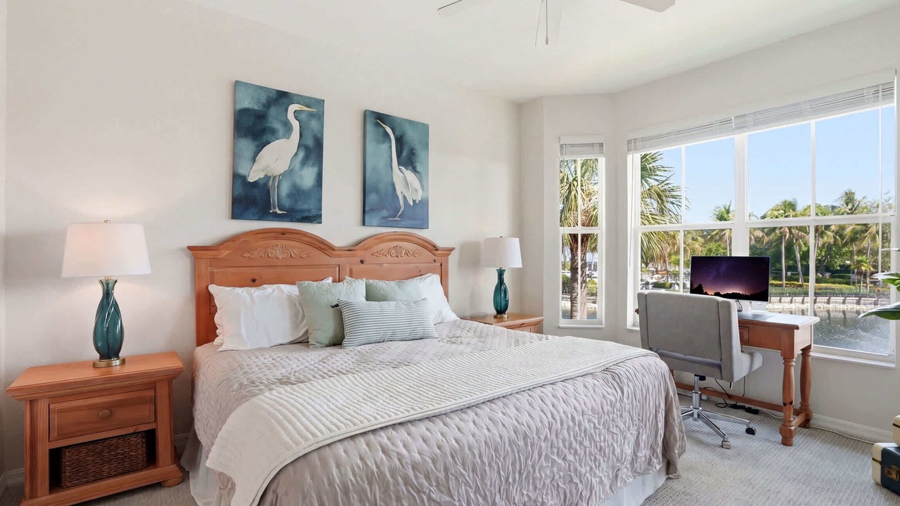 Photo of Bedroom in Naples
