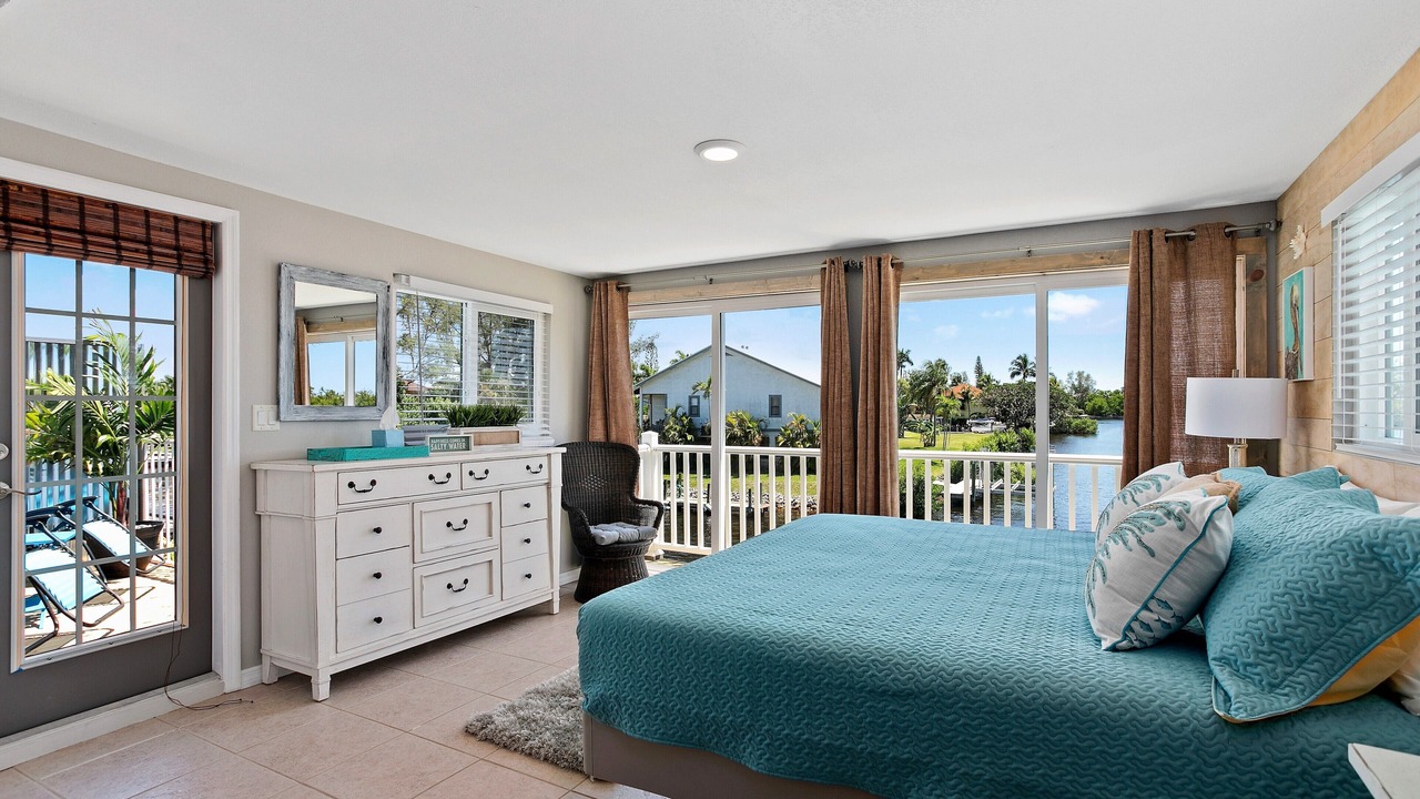 Photo of Bedroom in Bonita Springs