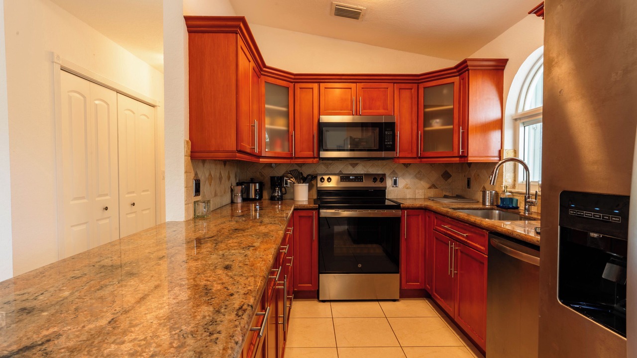 Photo of Kitchen in Sexton Cove Estates