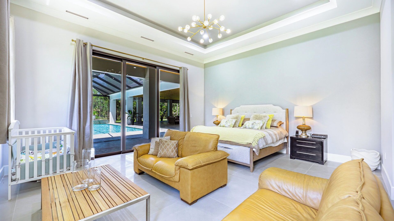 Photo of Livingroom in Naples