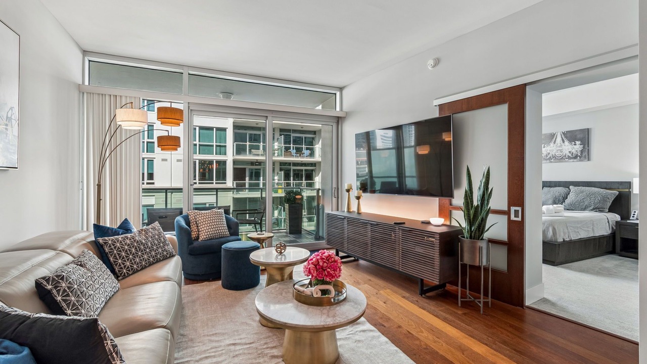 Photo of Livingroom in Channel District