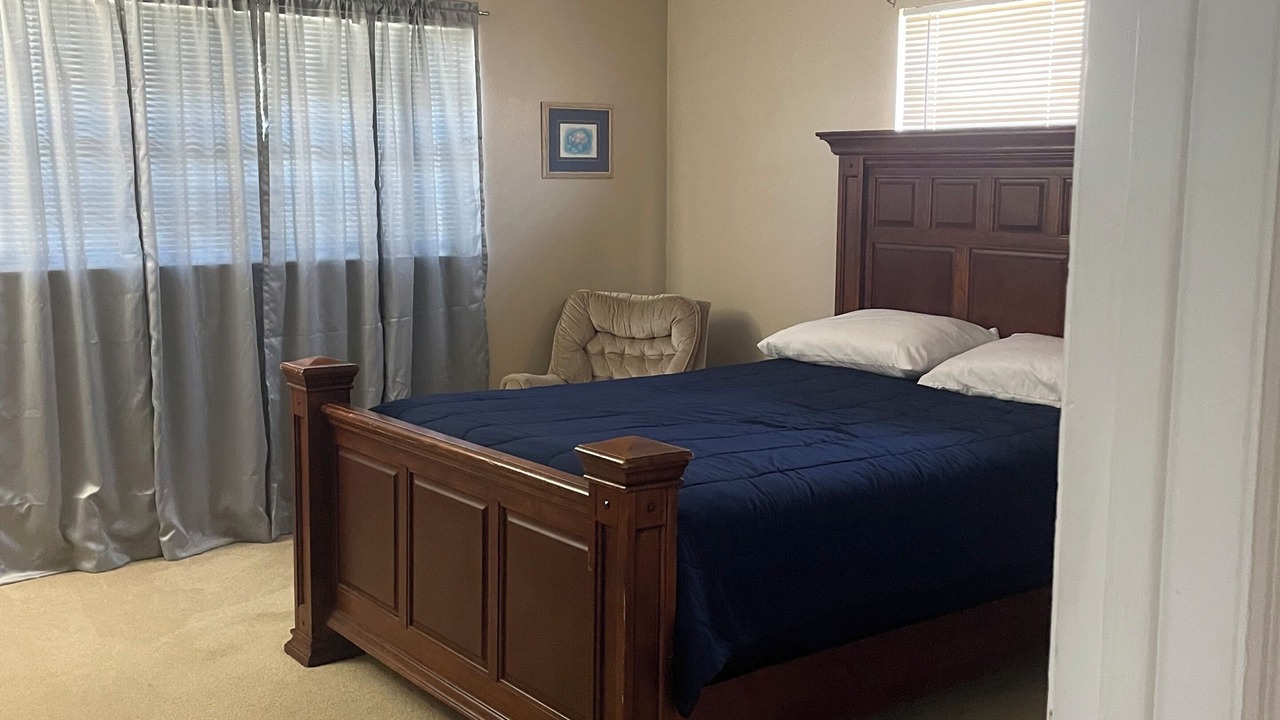 Photo of Bedroom in Sylvan Shores