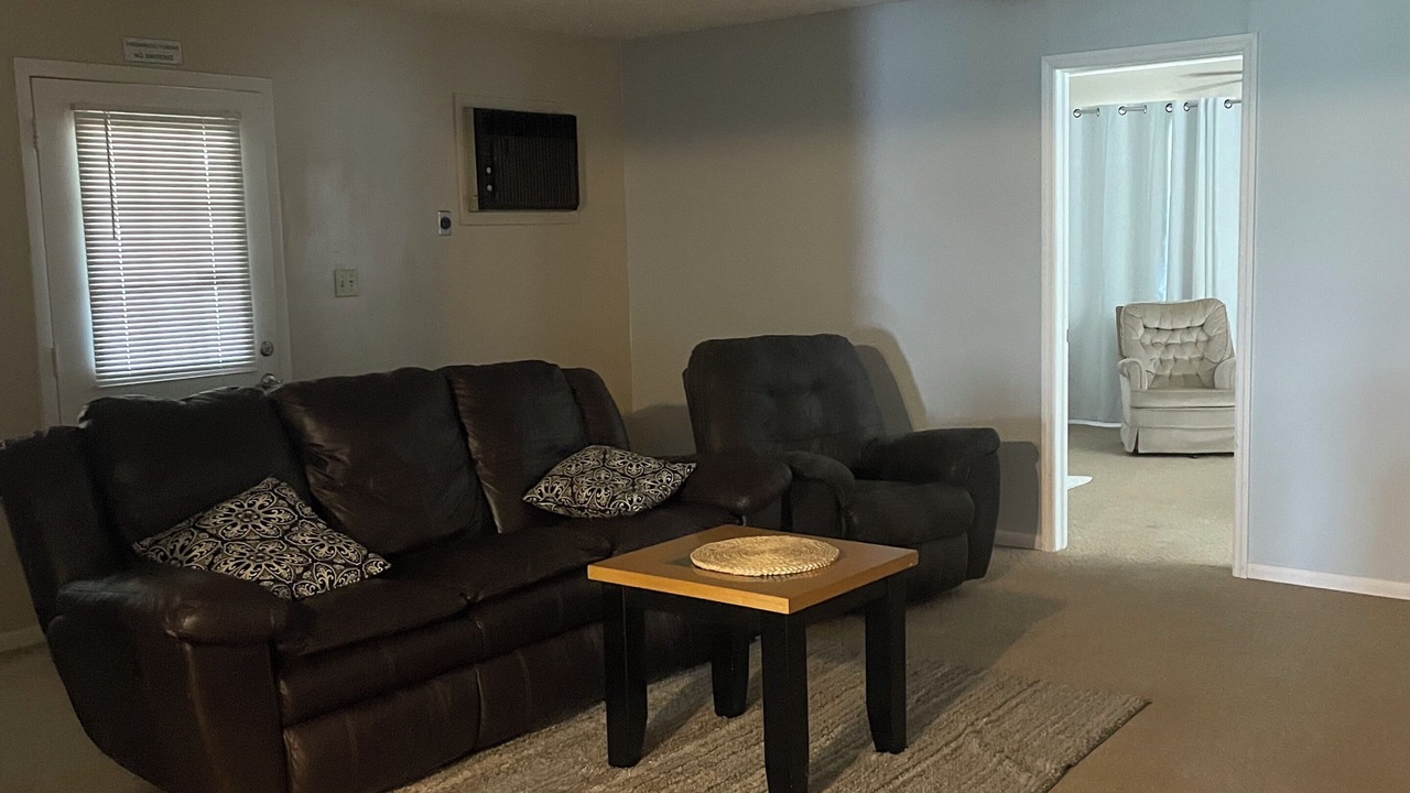 Photo of Livingroom in Sylvan Shores