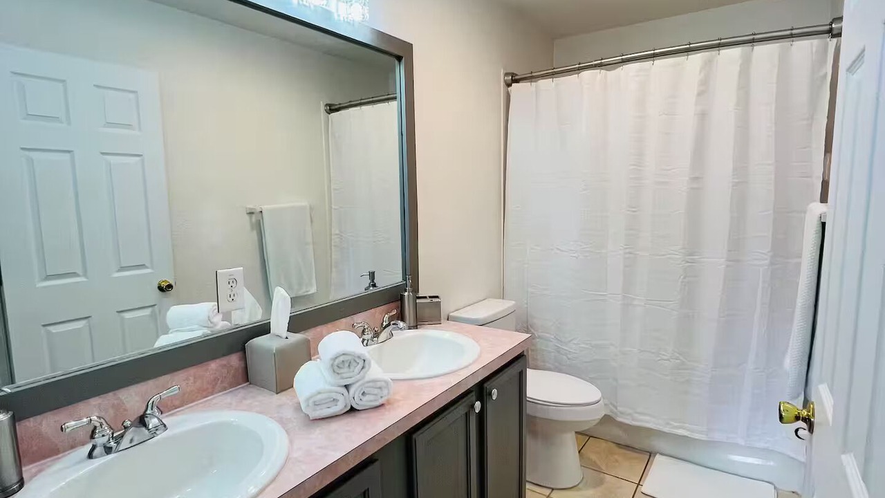 Photo of Bathroom in Highlands Reserve