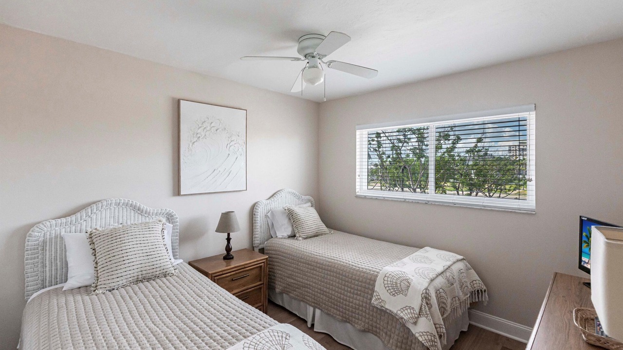 Photo of Bedroom in Laguna Shores