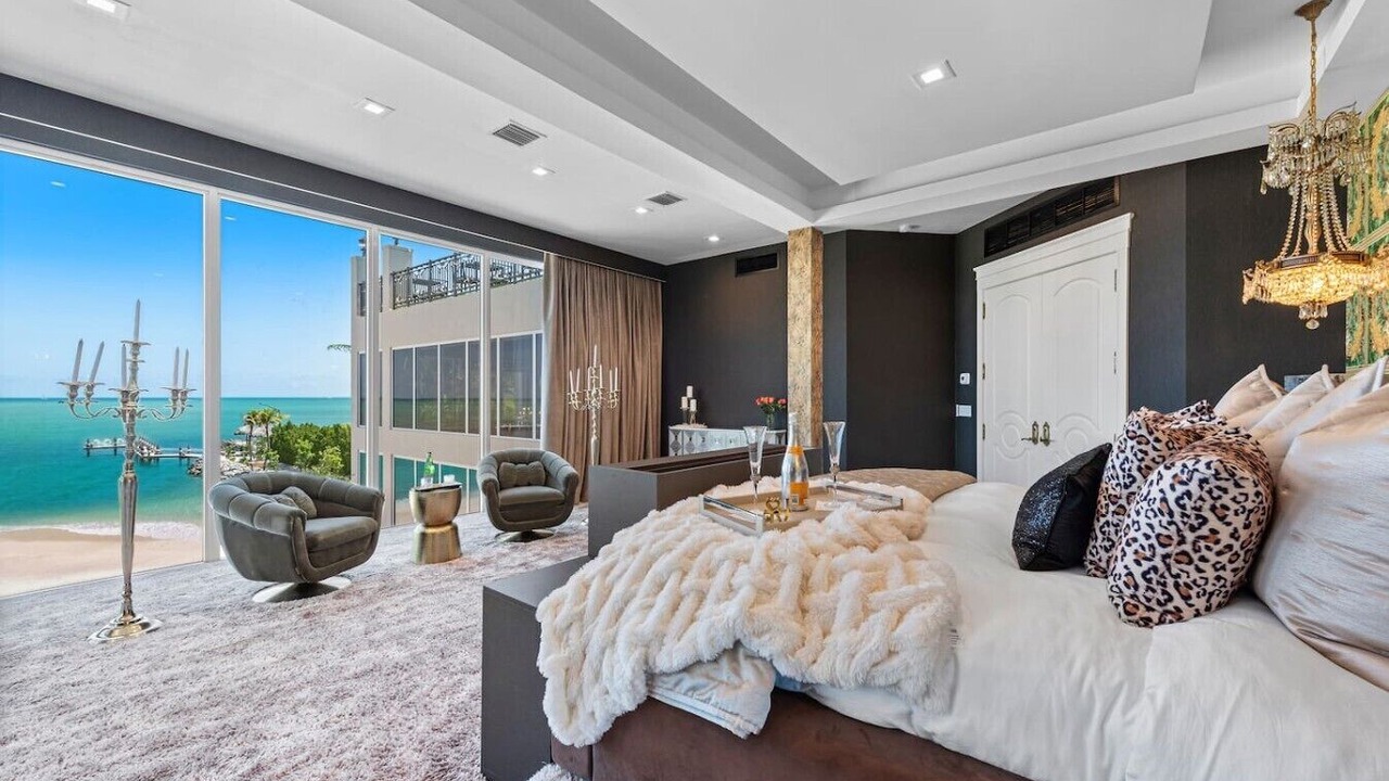 Photo of Bedroom in Islamorada