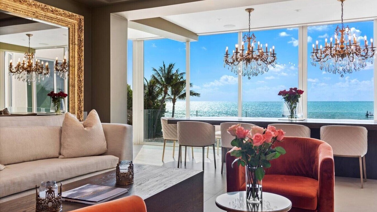 Photo of Livingroom in Islamorada