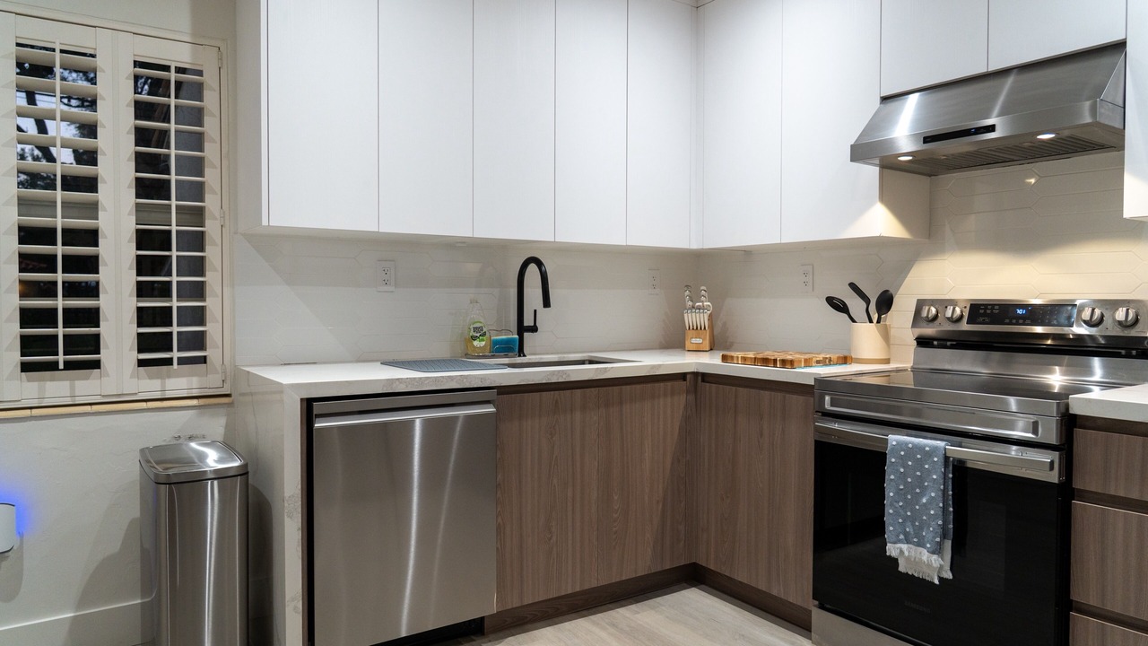 Photo of Kitchen in Biscayne Park