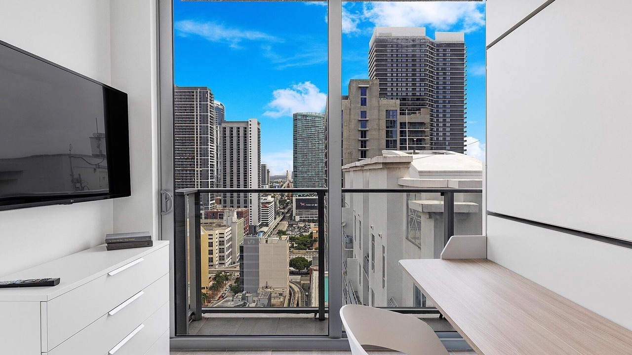 Photo of Others in Downtown Miami