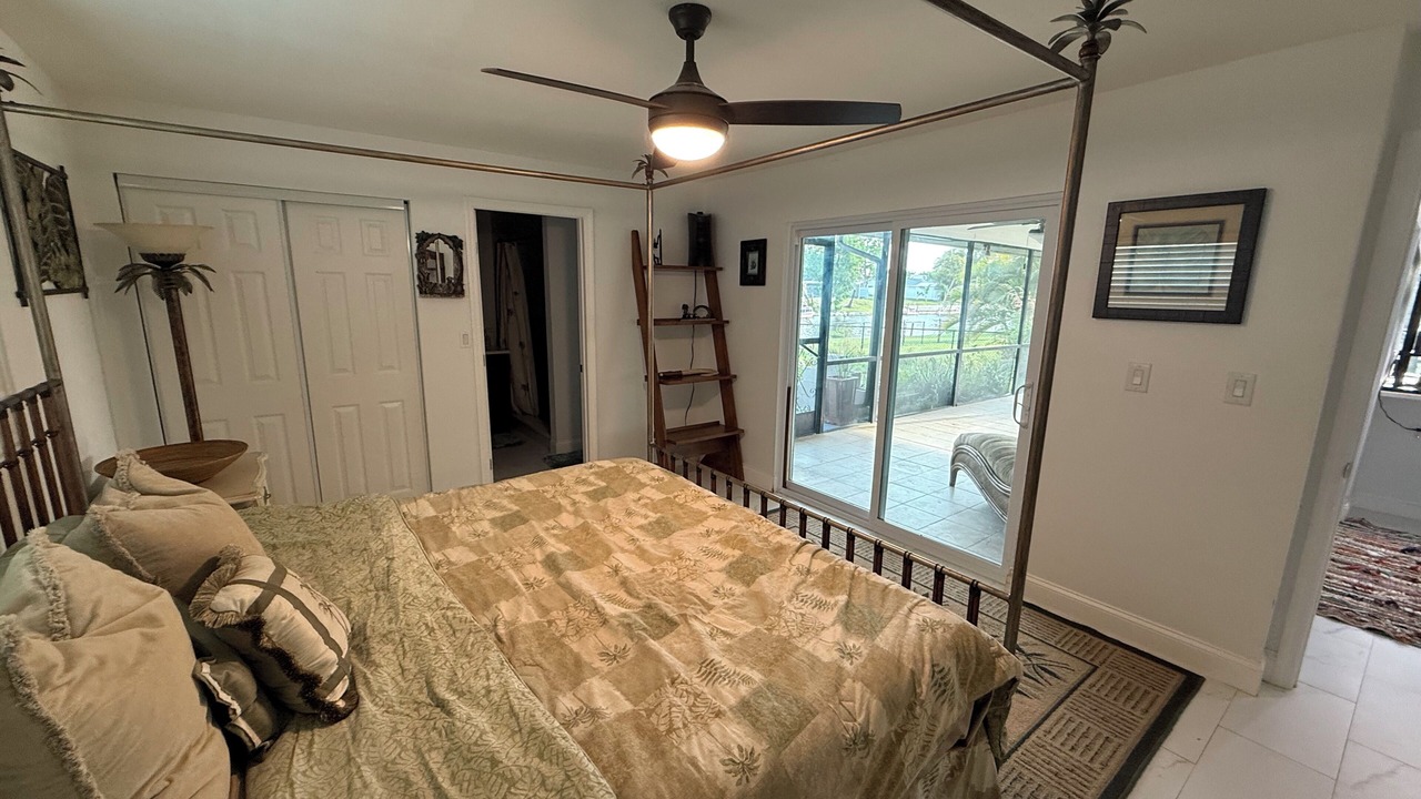 Photo of Bedroom in Fort Myers Shores