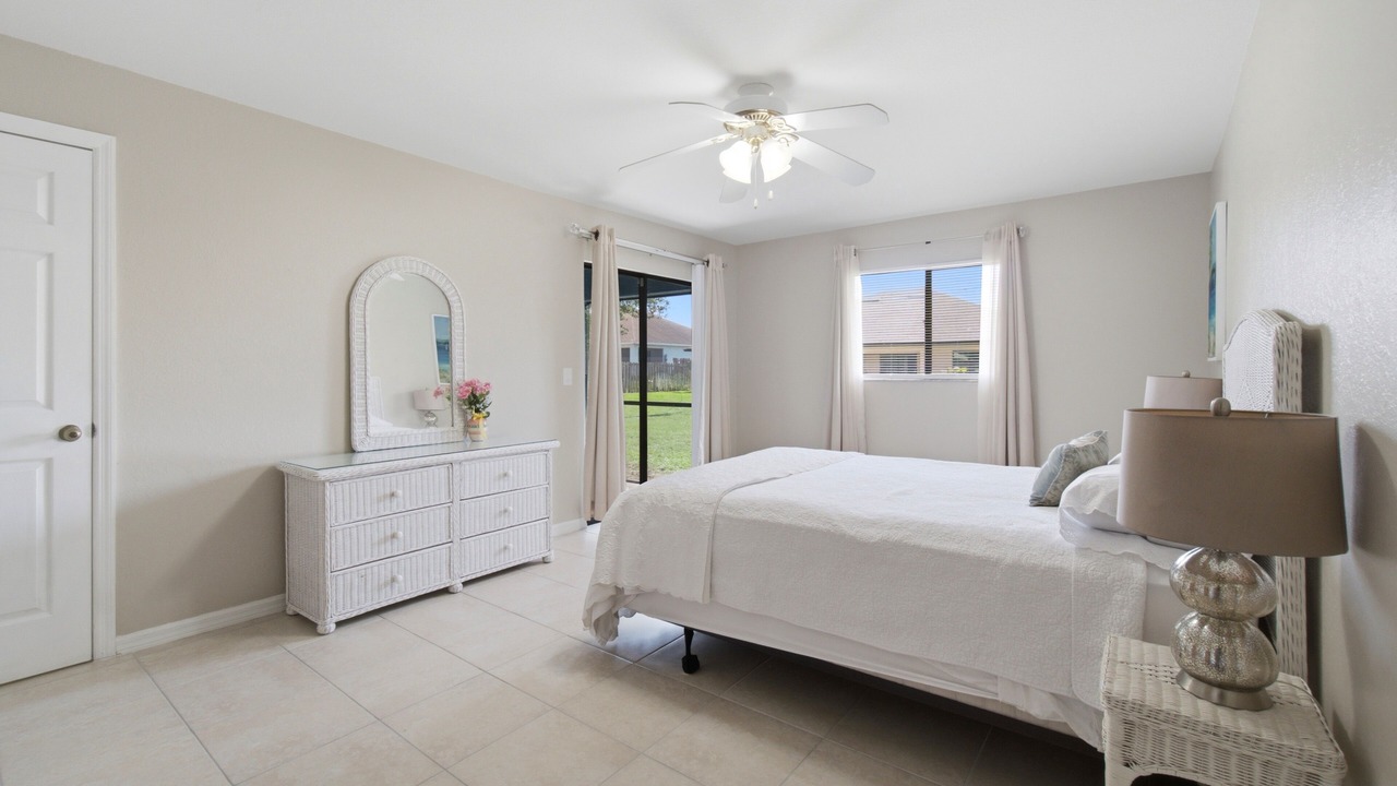 Photo of Bedroom in Cape Coral