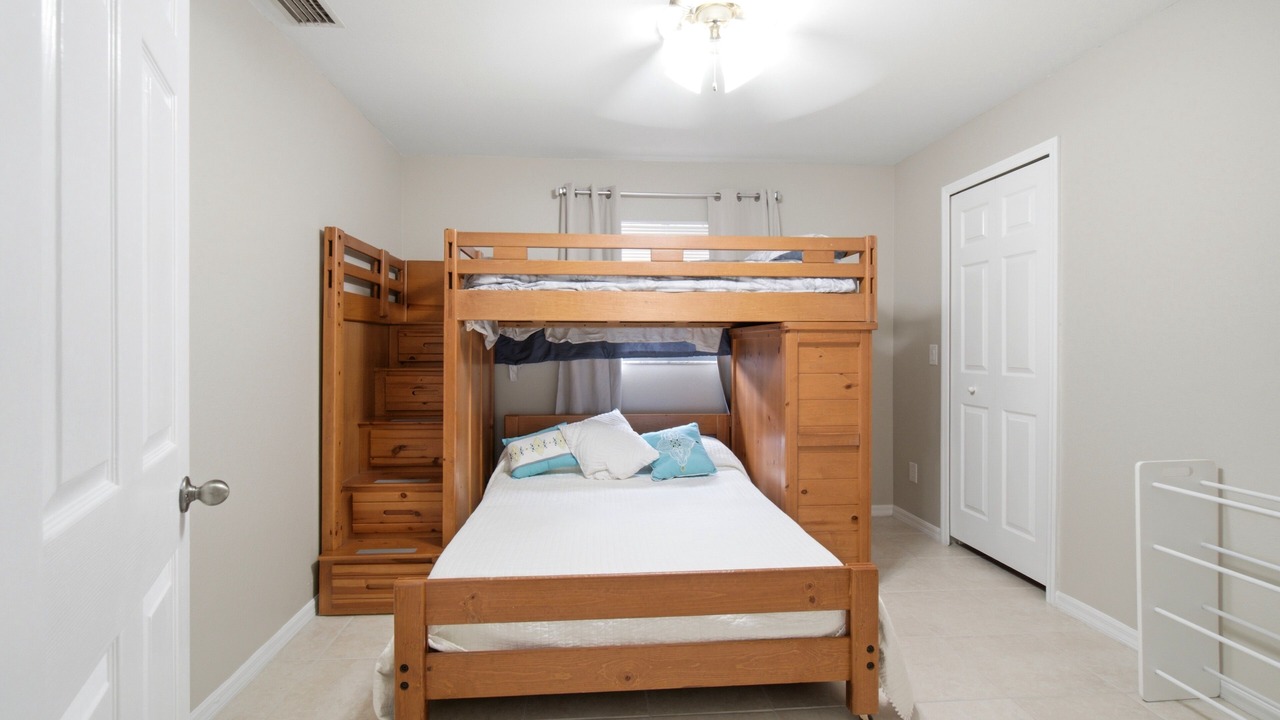 Photo of Bedroom in Cape Coral