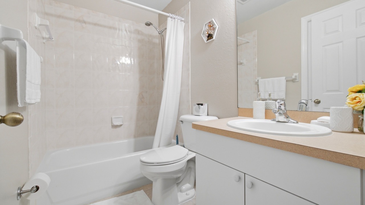 Photo of Bathroom in Cape Coral