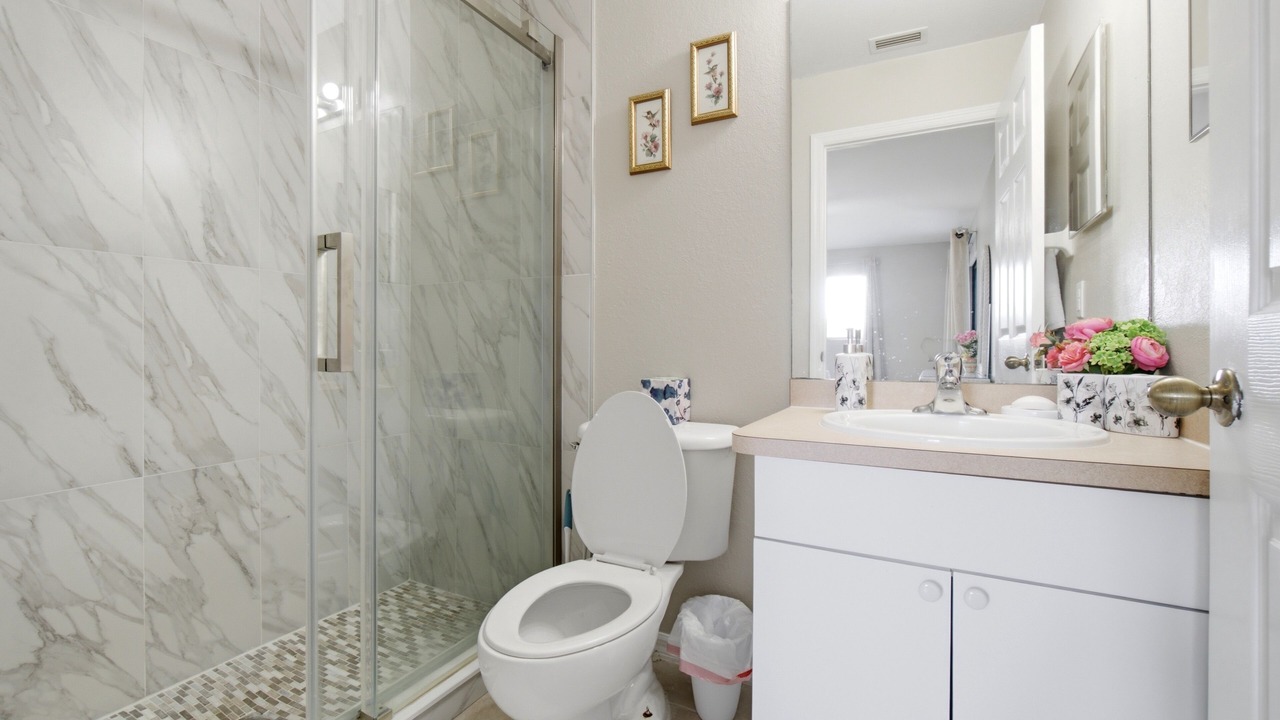 Photo of Bathroom in Cape Coral