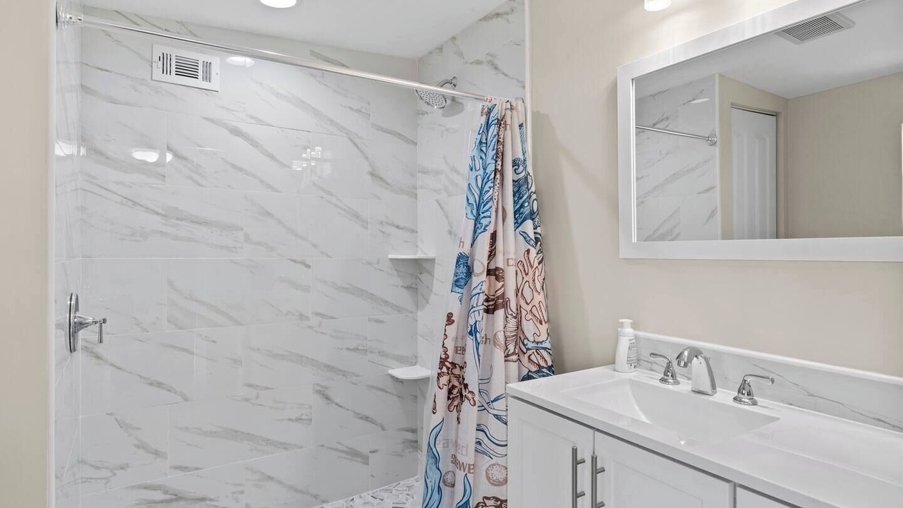 Photo of Bathroom in Englewood