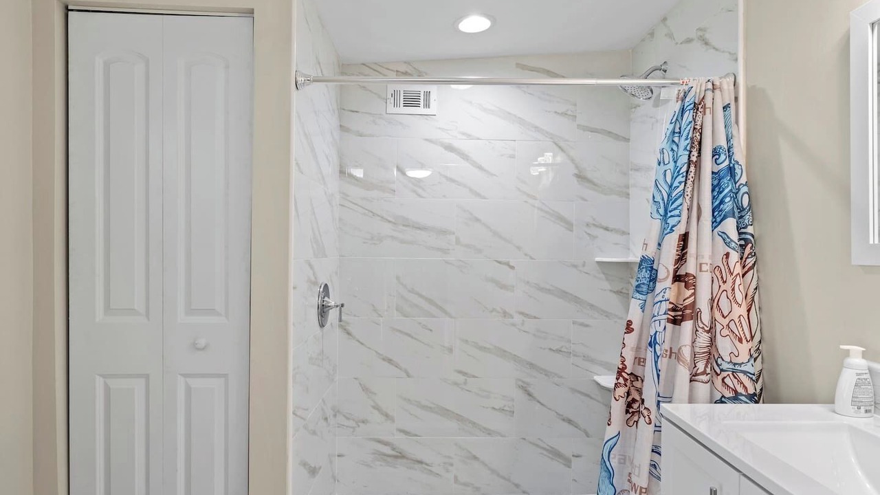 Photo of Bathroom in Englewood