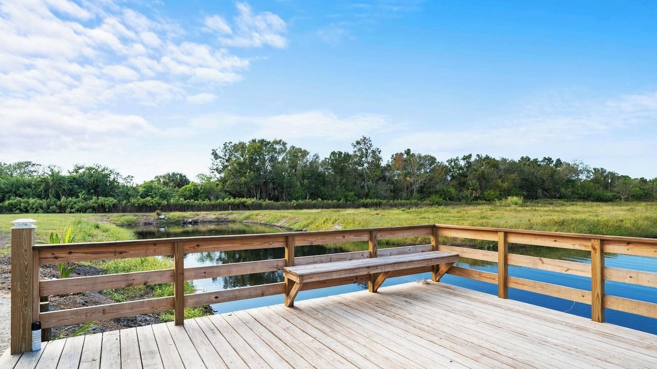 Photo of Outdoor in Englewood