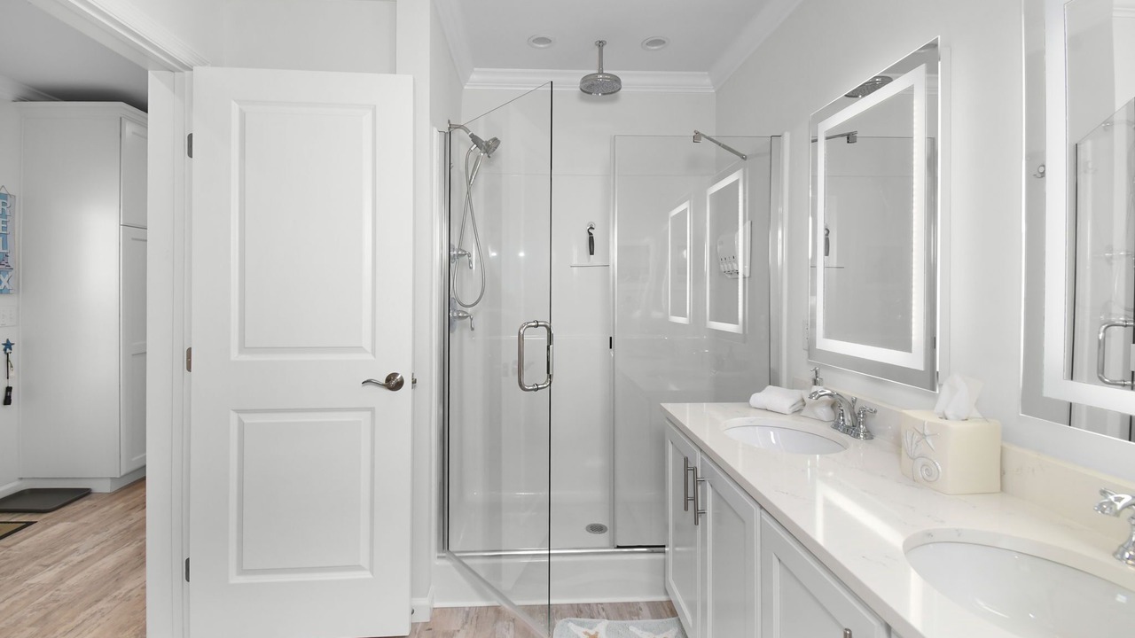 Photo of Bathroom in Jensen Beach