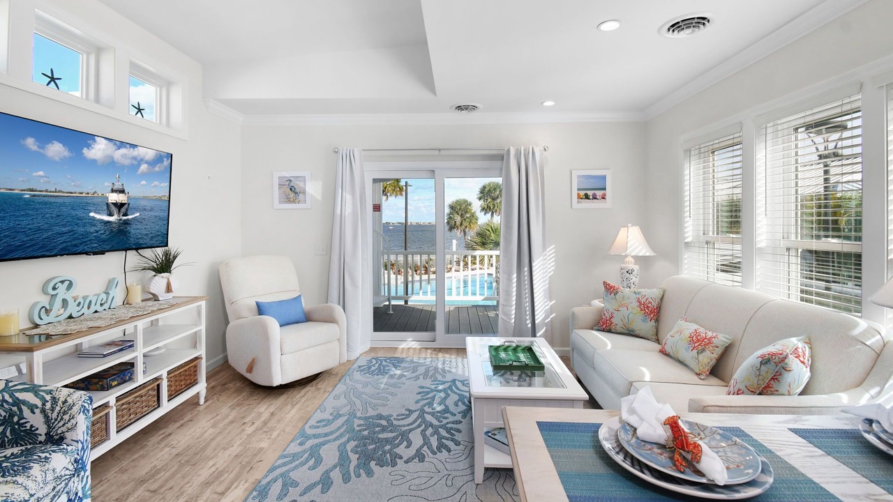 Photo of Livingroom in Jensen Beach