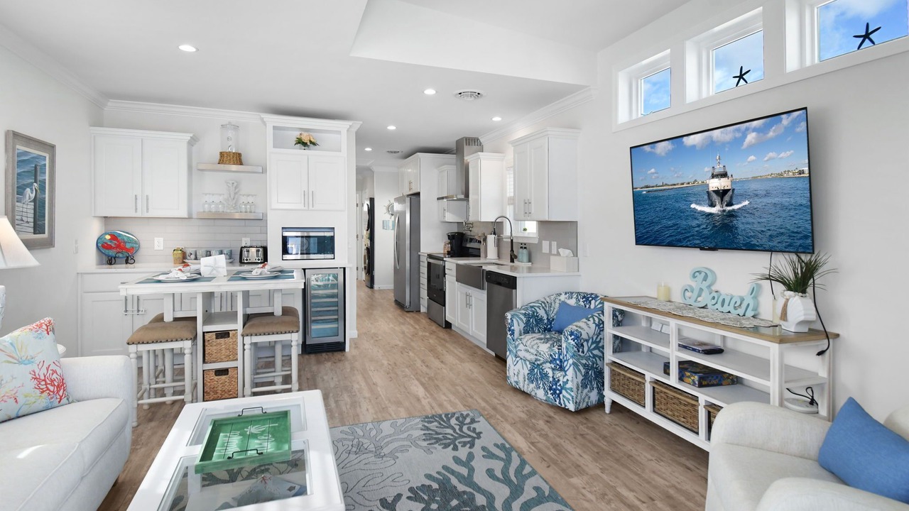 Photo of Livingroom in Jensen Beach