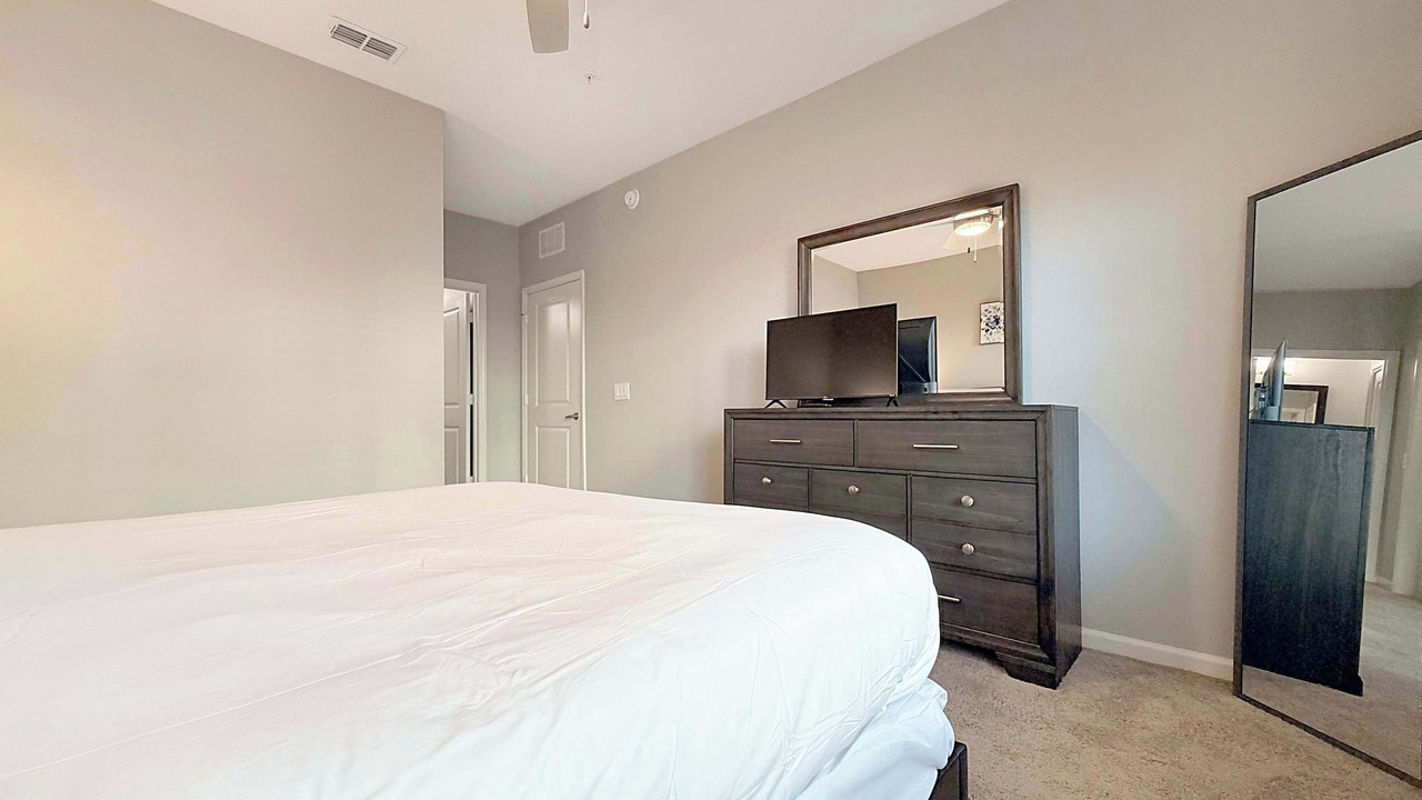 Photo of Bedroom in Pinellas Park