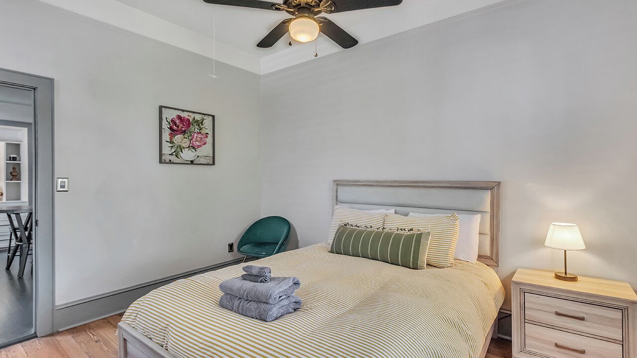 Photo of Bedroom in Savannah Victorian District