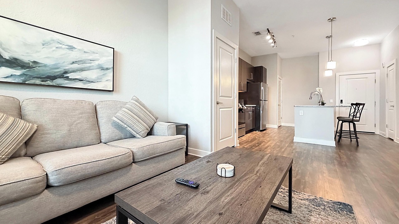 Photo of Livingroom in Carver City - Lincoln Gardens