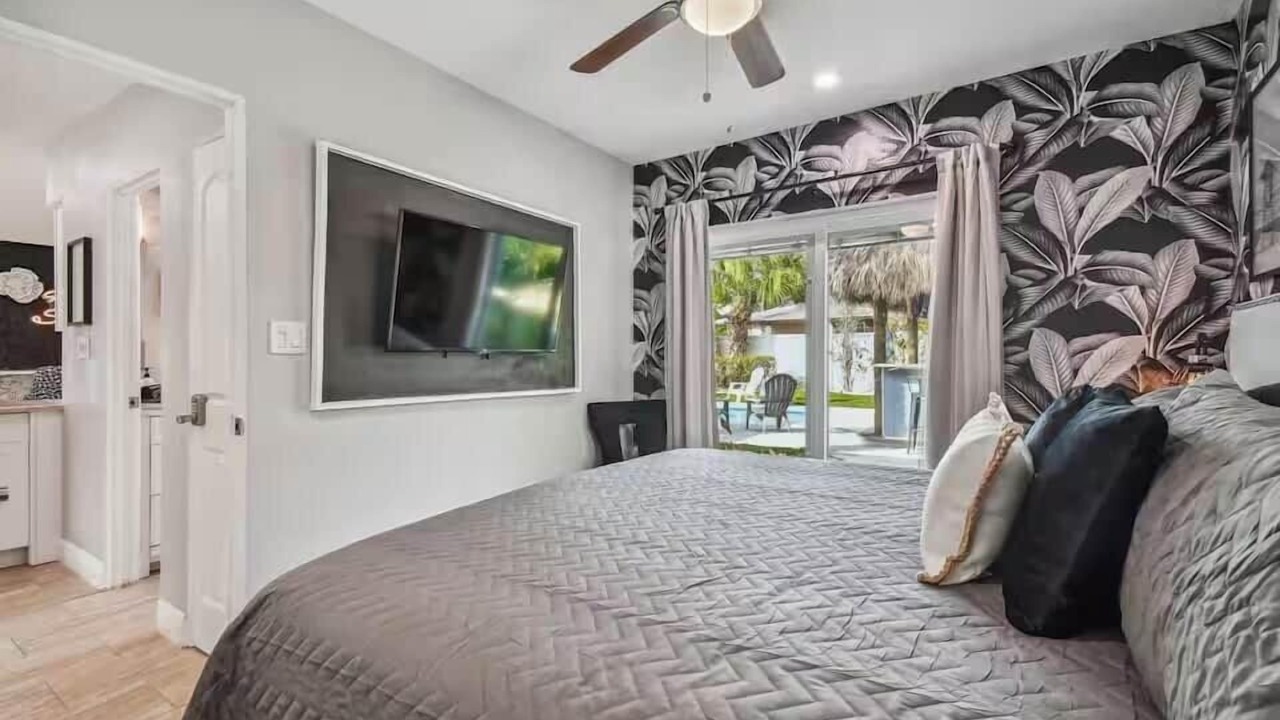 Photo of Bedroom in South Pinellas Community Council