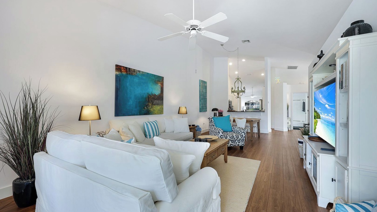 Photo of Livingroom in Naples