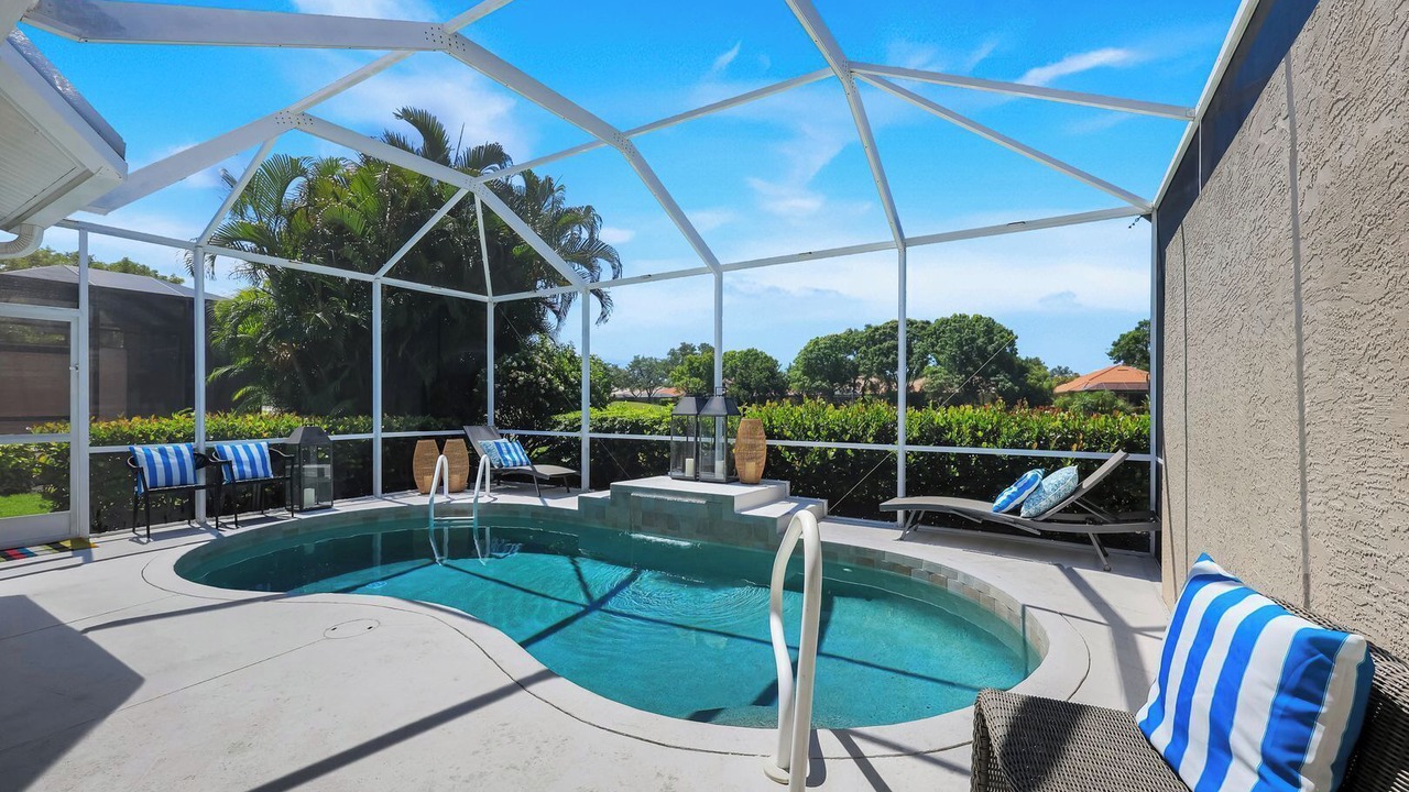 Photo of Outdoor in Naples