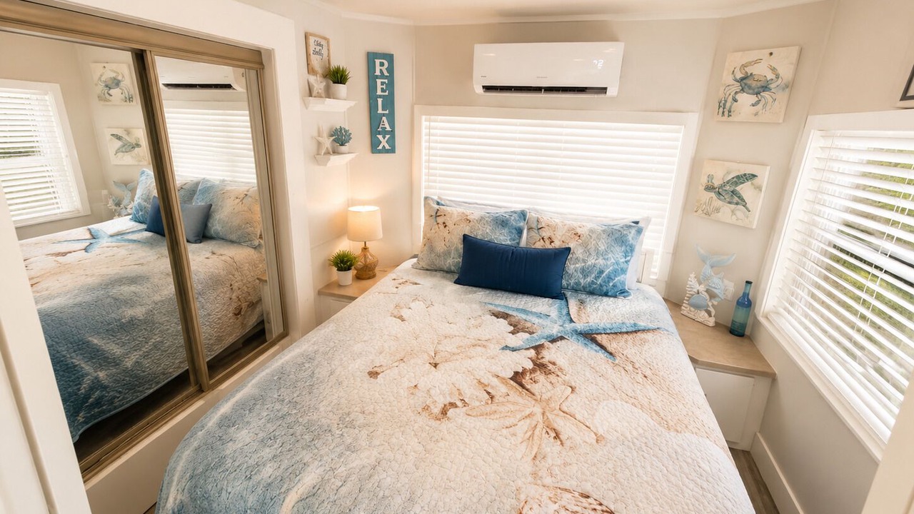 Photo of Bedroom in Key Largo