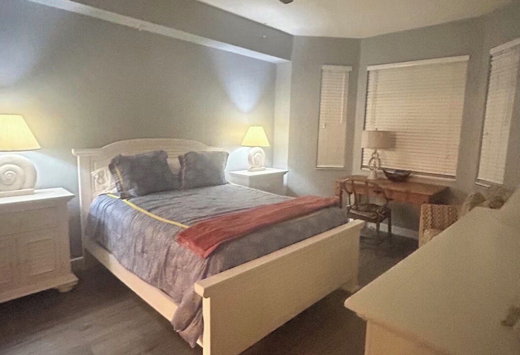 Photo of Bedroom in Naples