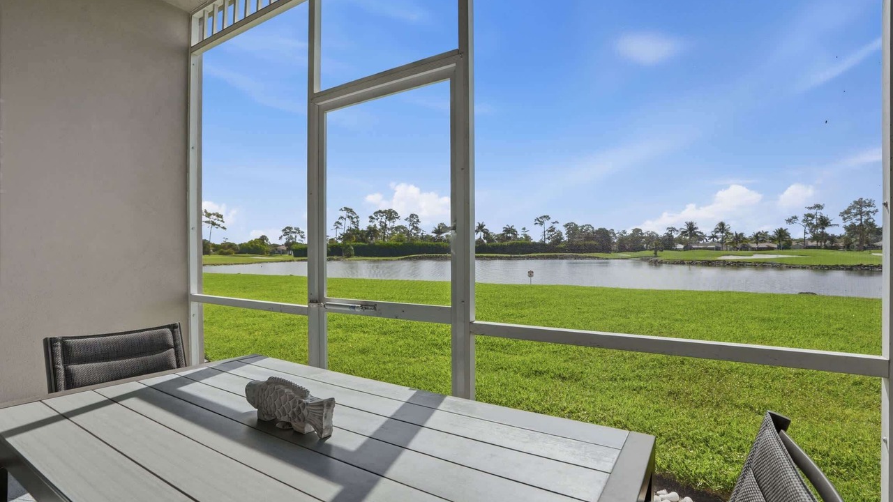 Photo of Outdoor in Naples