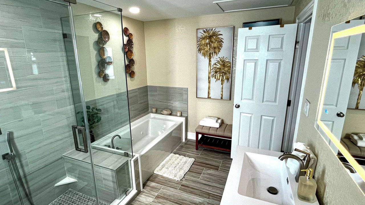 Photo of Bathroom in Largo