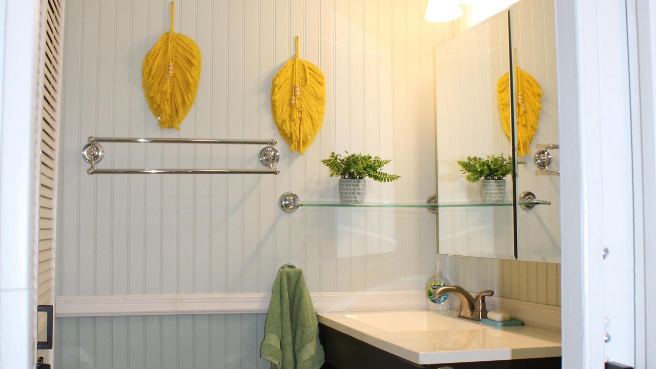 Photo of Bathroom in Nettles Island