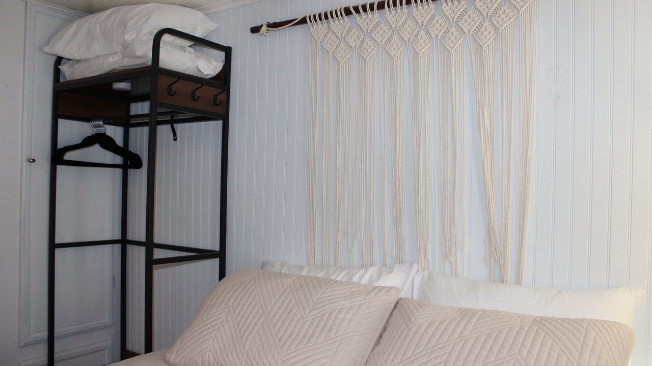 Photo of Bedroom in Nettles Island