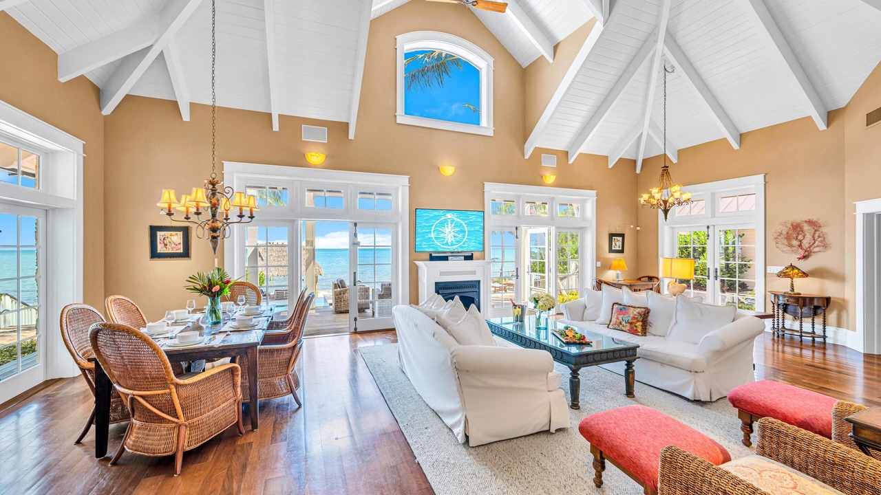 Photo of Livingroom in Islamorada