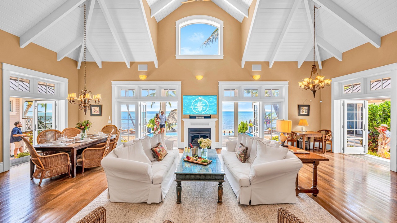 Photo of Livingroom in Islamorada